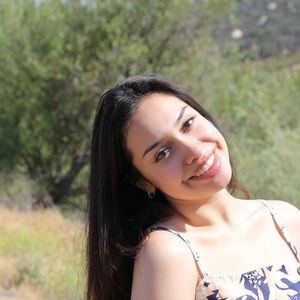 Meet your Posher, Gloria